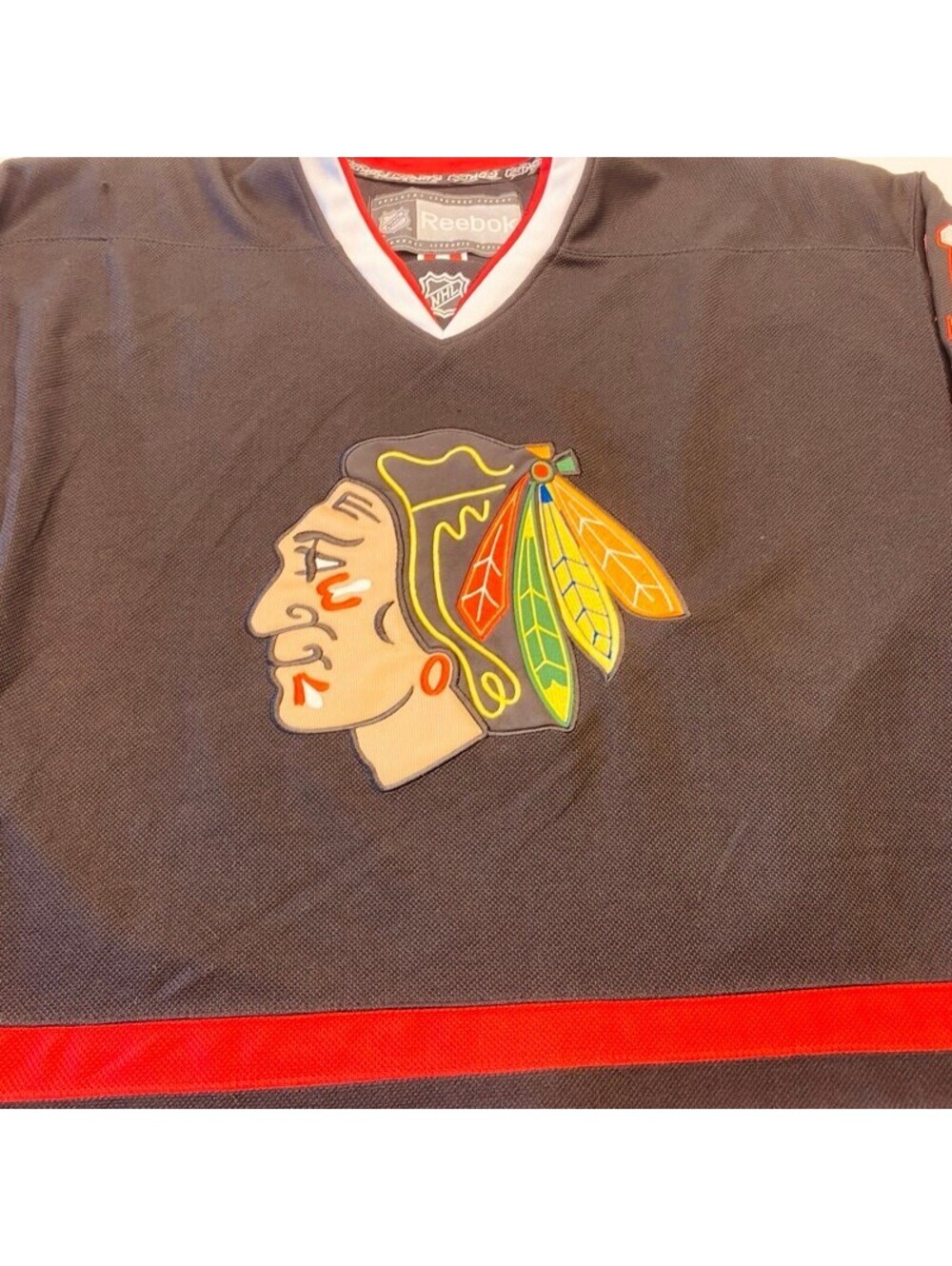 Reebok NHL Chicago Blackhawks Hockey Jersey Size 48 CCM Made in Canada 10063 - Picture 3 of 9
